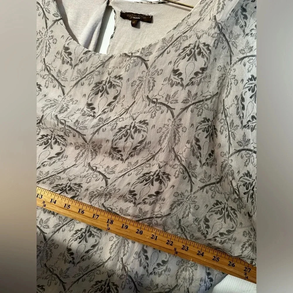 PIAZZA ROMA Italian ๐ฎ๐น 100% Silk Blouse Capelet Ivory Blush Floral M 2 in 1 - Picture 10 of 14